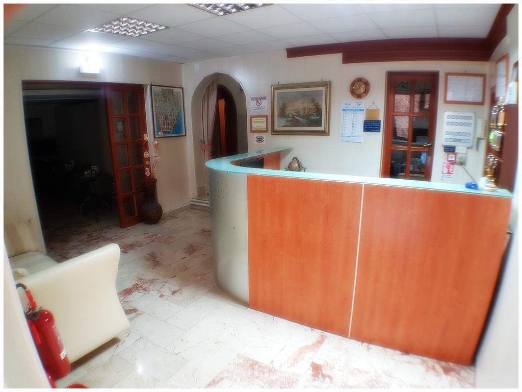 Hotel Pisani Ταράντο Εξωτερικό φωτογραφία